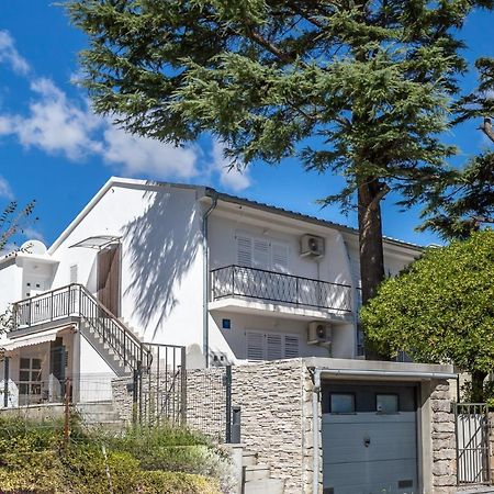 Apartments Tomasic Baska  Bagian luar foto