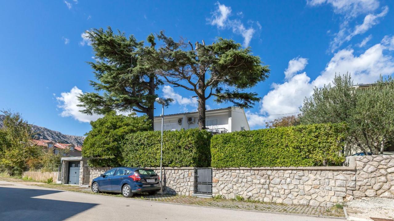 Apartments Tomasic Baska  Bagian luar foto