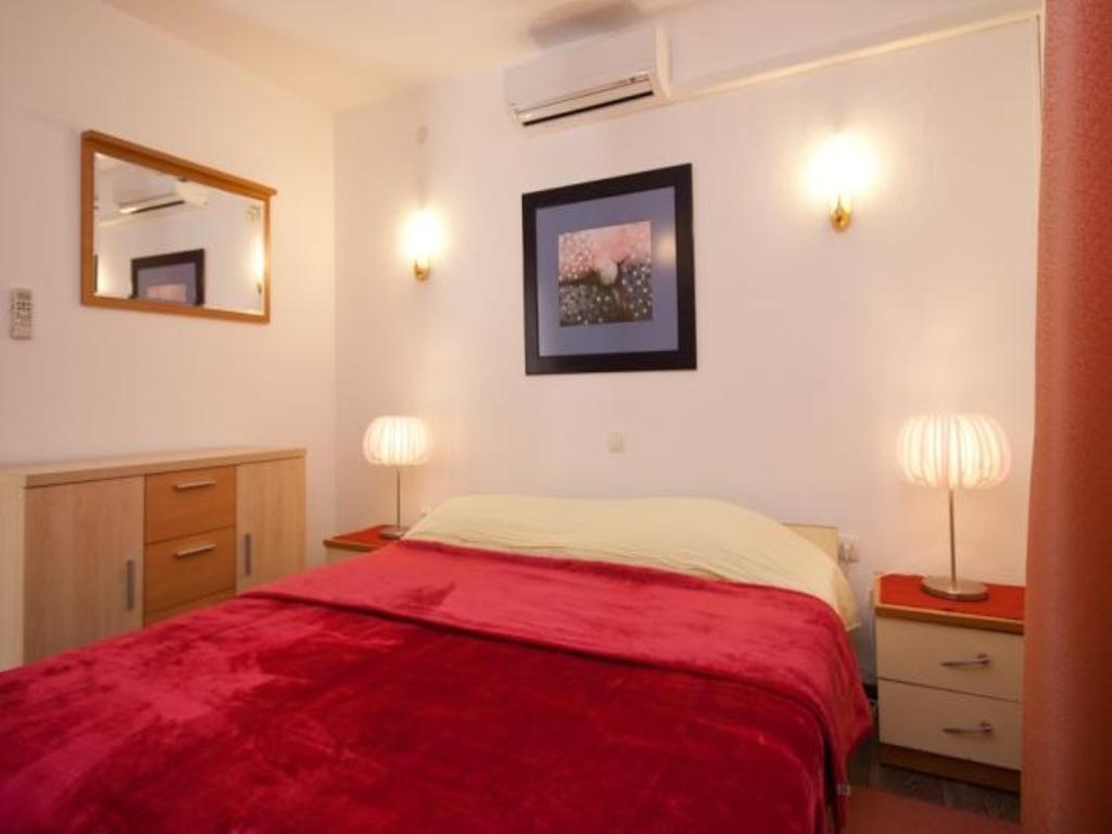 Apartments Tomasic Baska  Bagian luar foto