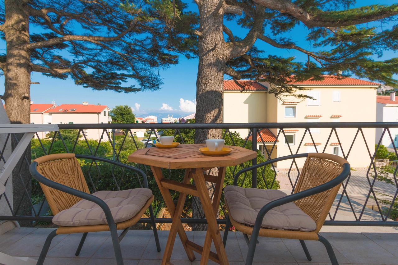 Apartments Tomasic Baska  Bagian luar foto