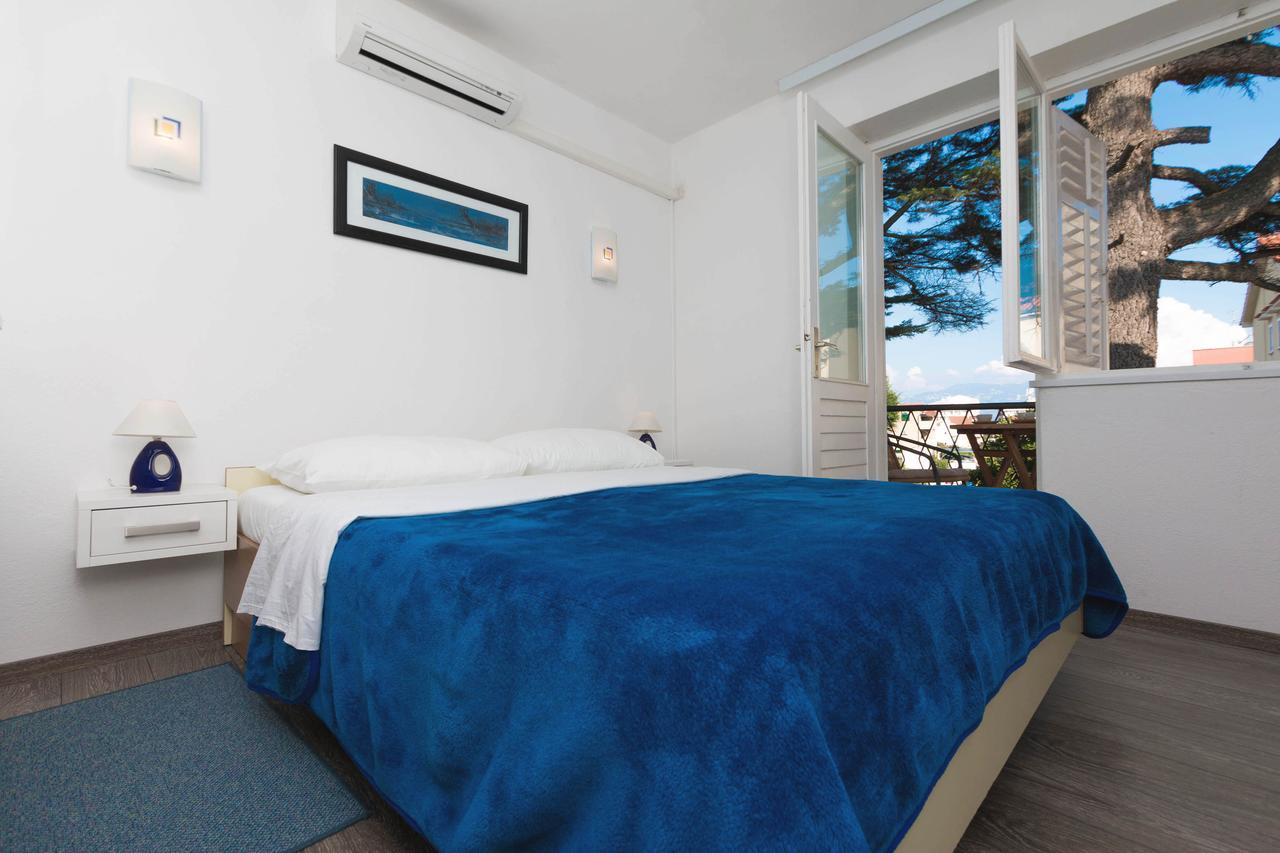 Apartments Tomasic Baska  Bagian luar foto